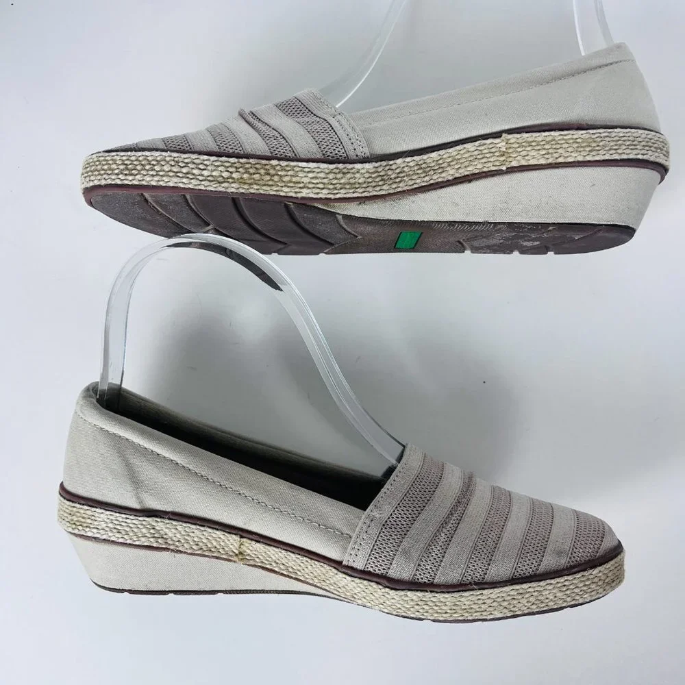 2/$20 Grasshoppers Wedge Blaise Wedge Slip-On 7M
